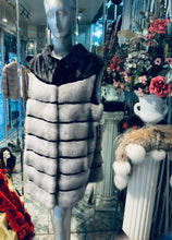 Load image into Gallery viewer, Sapphire Mink and Black Ranch Mink Fur Long Vest