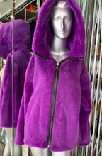 Load image into Gallery viewer, Luxury Dyed Mink Fur Jacket Genuine Mink Coat
