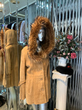 Load image into Gallery viewer, Genuine Sheepskin Short Coat with Tanuki Fur Trim Hood
